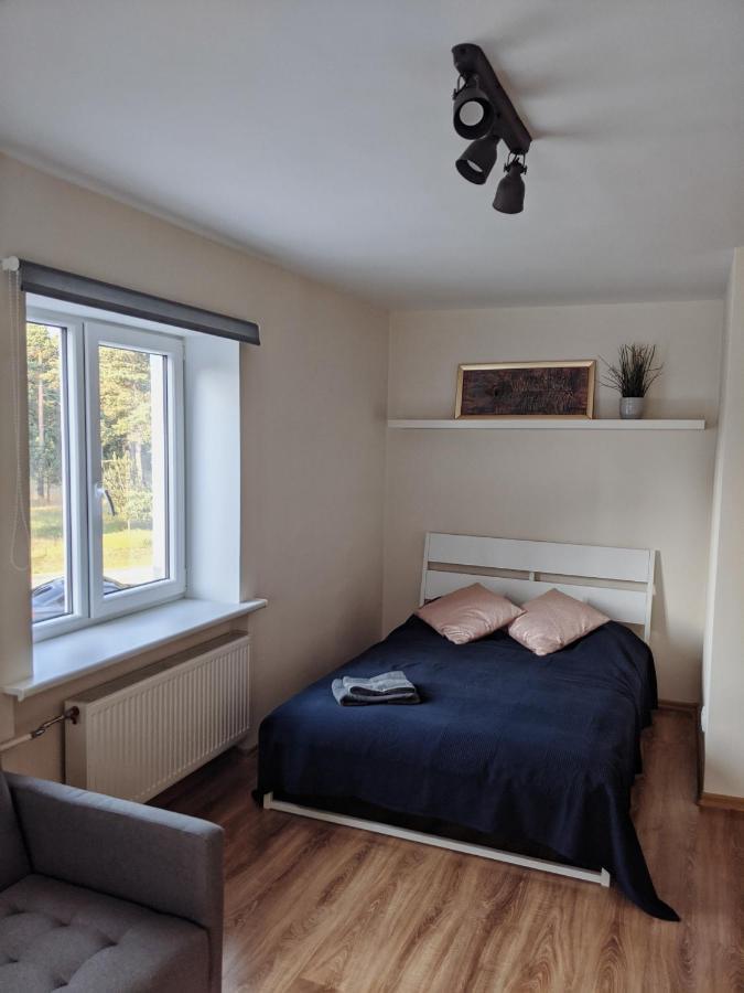 Niedru Apartamenti Liepaja Exterior photo