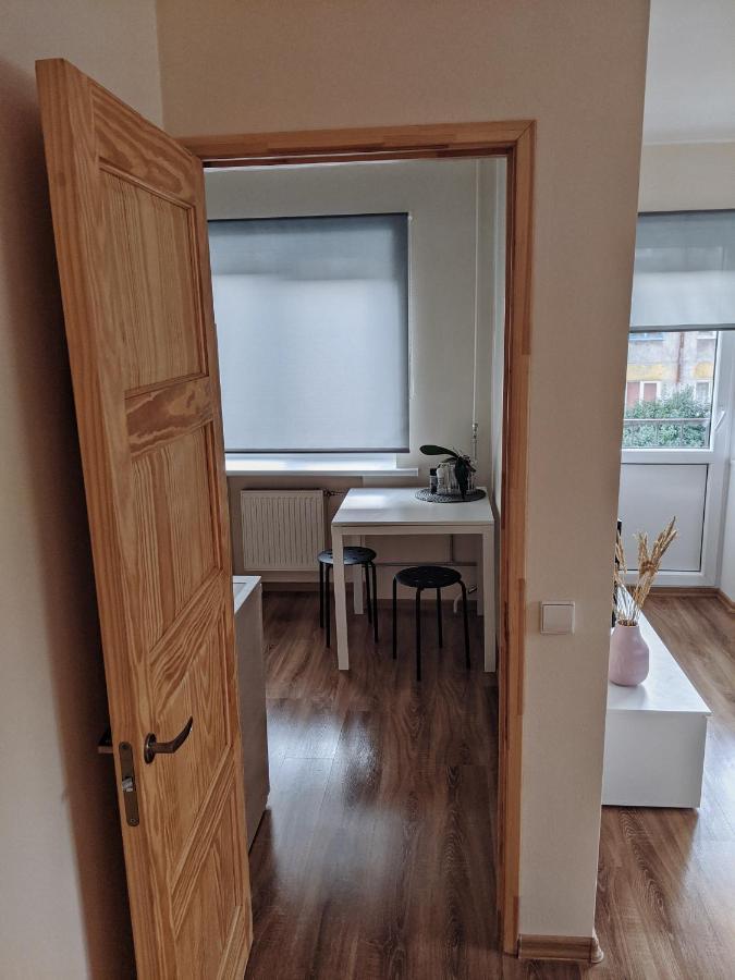Niedru Apartamenti Liepaja Exterior photo